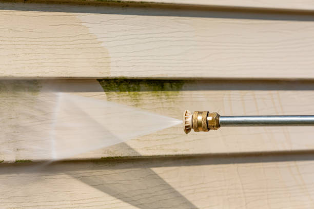 Best Concrete Pressure Washing  in Clearlake, CA